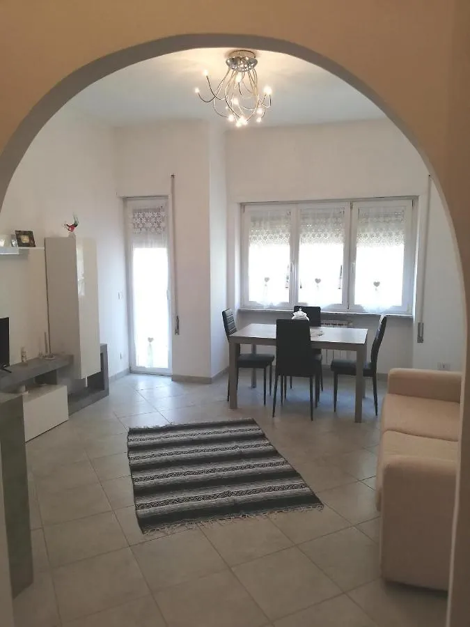 Amareroma - Ostia Lido Apartment 0*, Lido di Ostia