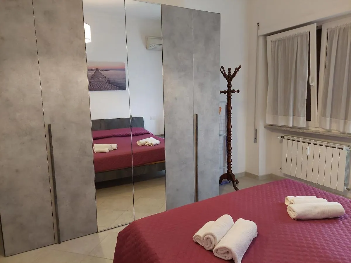 Amareroma - Ostia Lido Apartment